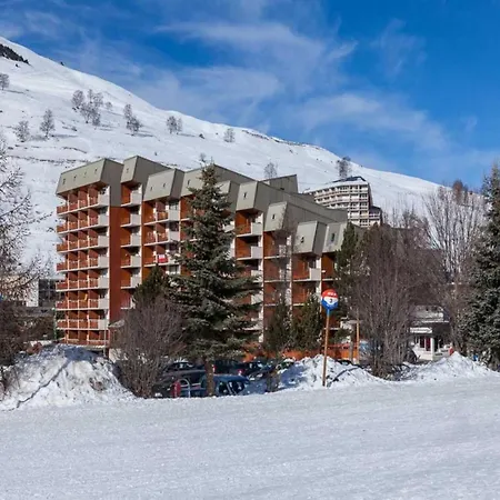In Les Deux Alpes, Area Access